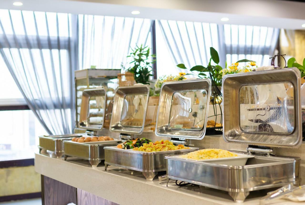 Nostalgia Hotel Near Tianjin Polar Ocean Word- Tianjin Fonte Joy World, 10 Minutes Drive Away From Tianjin Tanggu High-Speed Railway Station, Free Ice-Cream, Mineral Water, Snacks And Laundry Service, English Communication Well Екстер'єр фото