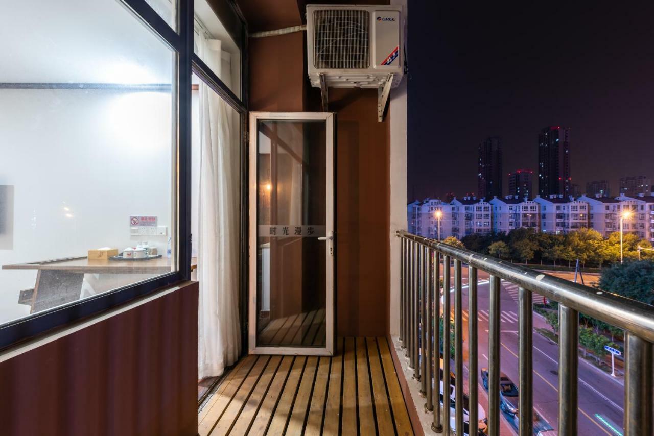 Nostalgia Hotel Near Tianjin Polar Ocean Word- Tianjin Fonte Joy World, 10 Minutes Drive Away From Tianjin Tanggu High-Speed Railway Station, Free Ice-Cream, Mineral Water, Snacks And Laundry Service, English Communication Well Екстер'єр фото